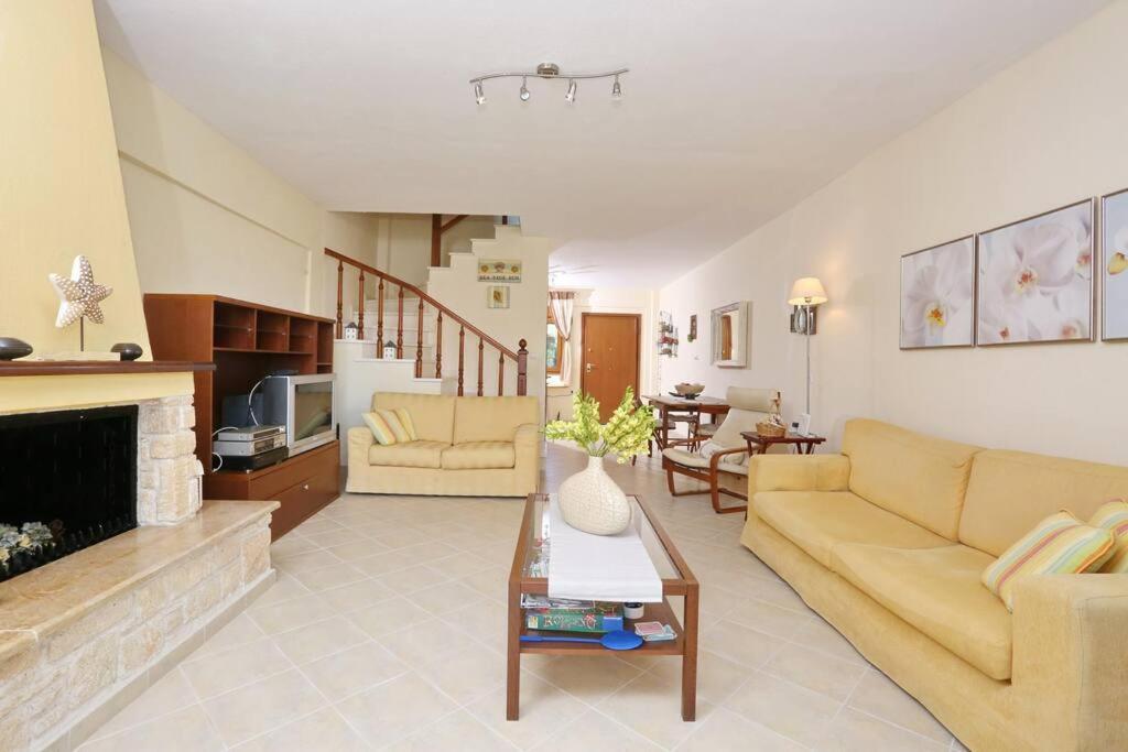 Beautiful View Villa In Possidi, Halkidiki Kalandra Exterior foto